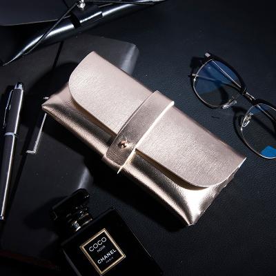 China The custom made high quality fashion sunglasses glass case handmade eco-friendly packing case PVC leather glasses case for sale