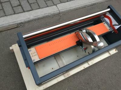 Chine Machine de épissure manuelle légère 600mm de bande de conveyeur de perforateur de doigt au loin à vendre