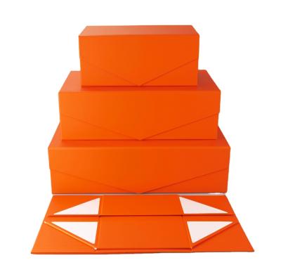 China Wholesale Handmade Simple Rectangle Custom Magnetic Cardboard Folding Rose Bouquets Cardboard Paper Gift Packaging Magnet Gift Boxes for sale