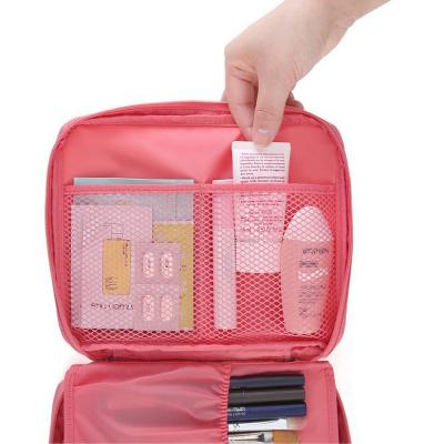 China Goods Customize Low MOQ Bulk Logo Waterproof Clear Vinyl Cosmetic Toiletry Bag 3pcs And Size for sale