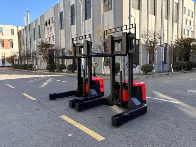 China Hand Pallet Truck Electric Pallet Stacker Jack Electric Warehouse Forklift 3000 KG Fork Width 400-1120 mm 24V375AH for sale