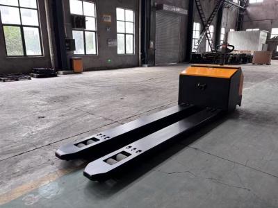 China Electric Pallet Truck Battery Capacity 48V 400AH Uniform Load Capacity 12000 KG for sale