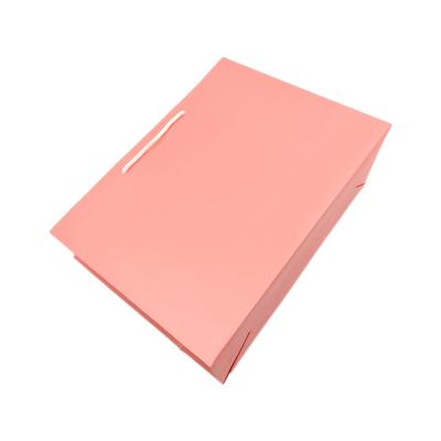 China Recycled Materials Custom White Card Black Cardboard Luxury Gift Paper Bag For Clothing Advertising Shopping Bag With Printed Logo for sale
