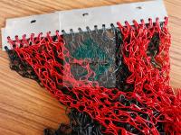 China Diy Decorative 1.8mm Metal Mesh Drapery Double Hook Anodized Colored Finished for sale