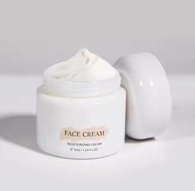 China OEM ODM Marca particular hidratante Anti-envelhecimento Creme facial noturno para pele clara à venda