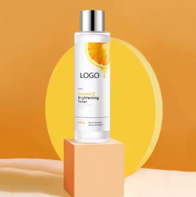 China Produtos OEM Novos 300ml 500ml Cuidados da Pele Vitamina C Brilhante Hidratante Branqueador VC Toner de Cuidados Faciais à venda