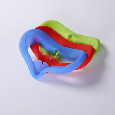 China Dustproof Food Proof Anti-scratch Silicone VR Safe Eco-friendly Shell Cover Device For Research 2 for sale