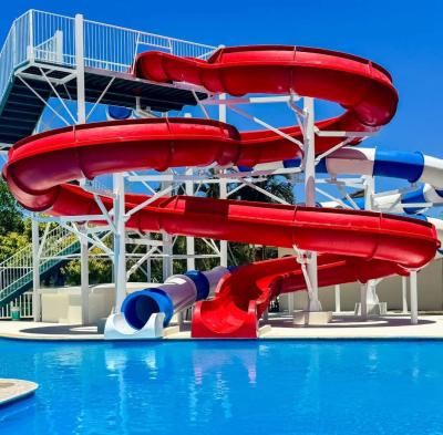 China Volwassen Zwembad Water Themapark Ruiters, Glasvezel Zwembadglijbanen Combo Voor Resort, Hotel En Waterpark Te koop