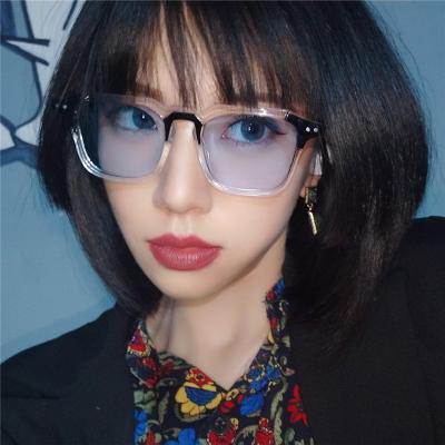 China 2021 Fashion Sunglasses Recycled Clear Plastic Square Sunglass Fram Dark Women Men Sunglasses Bulk for sale