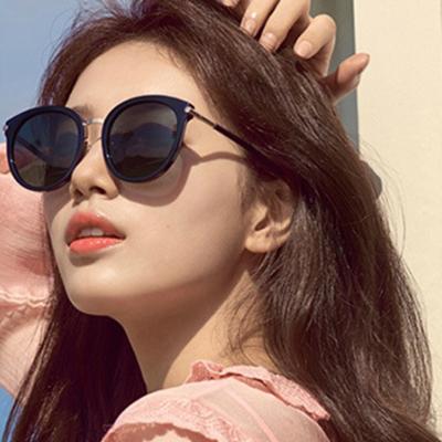 China Fashion Sunglasses 2021 Round Sunglass Unisex Plastic Mirror Colored Lens Big Circle Sun Glasses Frame for sale