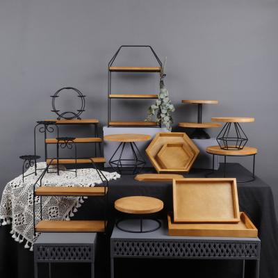 China European style wooden metal cake stand for sale