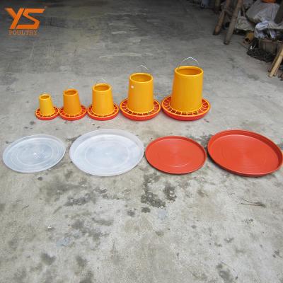 China Convenient to use and move plastic barrel 2-10kg bird feeder for sale