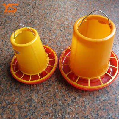 China Convenient to use and move the small poultry barrel chicken feeder for sale