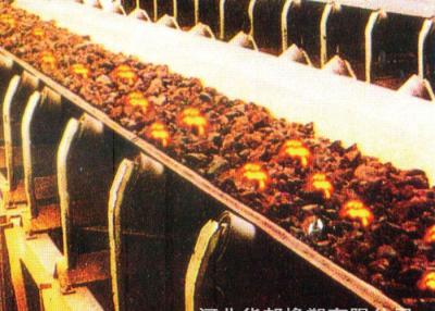 China Banda transportadora a prueba de calor de encargo con la lona del poliéster y la cubierta del caucho en venta