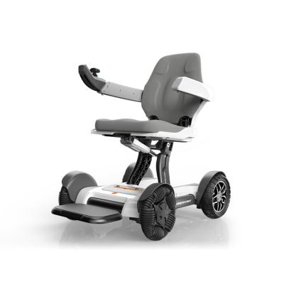 中国 Light Foldable Motored Intelligent Electric Foldable Wheelchair Electric Motor Wheelchair 販売のため
