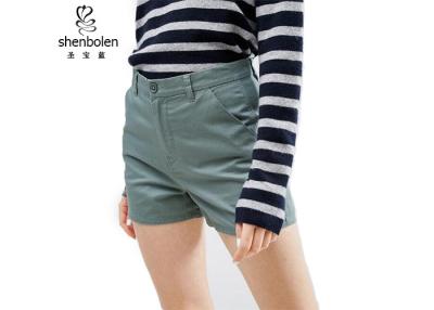 China Calças de short ocasionais da carga das mulheres do tecido de algodão, o short das mulheres de pouco peso de tipo de tela de algodão à venda