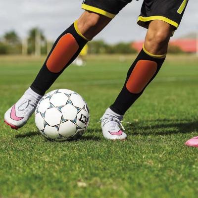 China Eco-friendly Innovative Sport Sublimation Football Shin Pads Soccer Shin Guard With NOCSAE EN13061-2009 certificate for sale