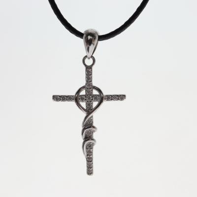 China 925 Sterling Silver 925 Sterling Silver Zircon Winding Heart Cross Pendant Fashion Trend Temperament Gold Plated Religious Decoration of God for sale