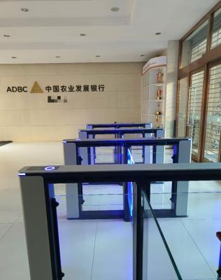 China Qr Code Supported Swing Gate for 1400*120*1000mm Cabinet Size for sale