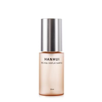 China 30ML Fine Mist Clear Plastic Spray Bottles with Silk Printing and Electroplated Cover for sale