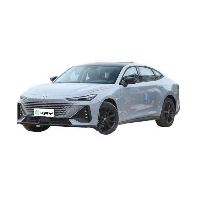China Cool Pure Electric Cruise Range 215km/h Max. Changan UNI-V iDD 1.5T Version 113km Automotive Speed PHEV EV 235 45 R18 for sale
