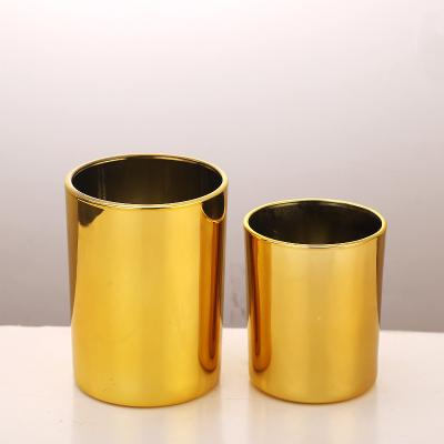 China Classic Luxury Glass Candle Holder Centerpieces Gold Glass Candle Holder for sale