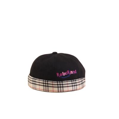 China Han version casual hat letters like embroidery small cap owner round hats beret thug new hat for young students hats for sale