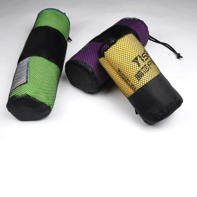 China Schnell-trockenes geschwitztes Reise-Eignung Microfiber-Großhandelstuch mit Mesh Bag zu verkaufen