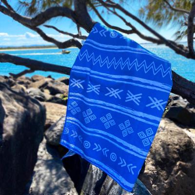 China Superdimensionado Ligero Resistente a la arena seca rápida Absorvente de playa Natación Toallas de playa de microfibra en venta