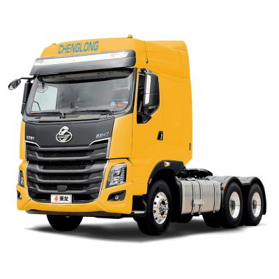 China Factory supply 40 ft van truck 6910mm*2525mm*3895mm mini direct tractor trailer trucks 6x4 tractor trailer truck 10.338l for sale