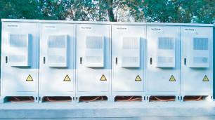 China Maximaal laadstroom 173A Industrieel energieopslagsysteem Nominale energie 3,44MWh 0,5C Laadtemperatuur 0-45°C Te koop
