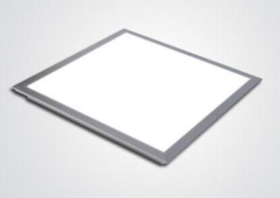 中国 IP40 24VDC 20W SMD2835 1400lm LED の 100 つのビードが付いているフラット パネルの天井灯 販売のため