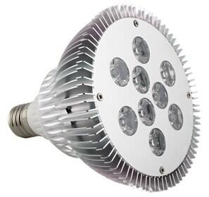 中国 120 度のビーム角の白い 9W E27 810lm の穂軸 LED の点ライト省エネを暖めて下さい 販売のため