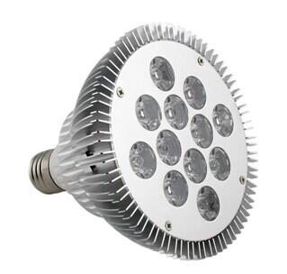 中国 E27 12W 1080lm の RA 80 EPILEDS の穂軸 LED の点ライト標準の球根の涼しい白 販売のため