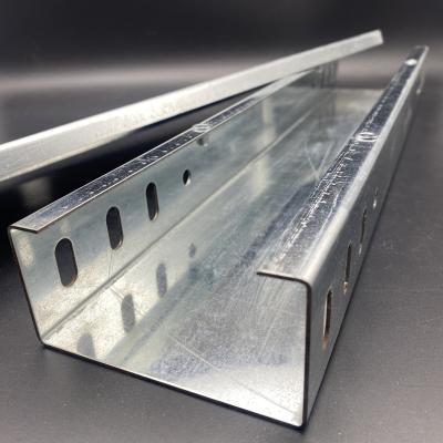 China Durable Galvanized Steel Custom Size Perforated Cable Trunking for sale