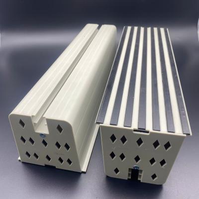 China Pantallas de plástico de alta calidad antivibración para HVAC en venta