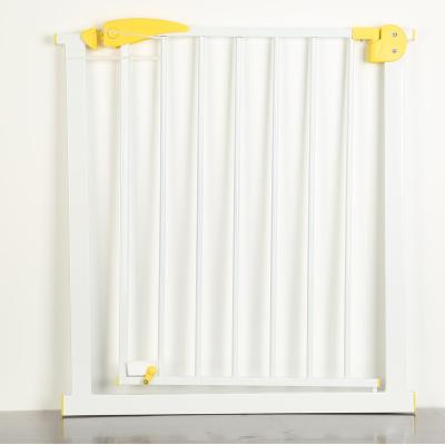 China Eco-freindly automatically locked walk through baby gate stairs baby safety gate child safety products of all types for sale