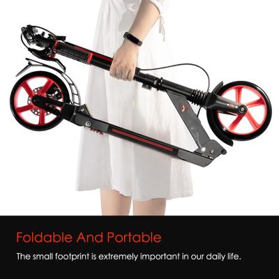 Chine ROHS pliant le pro scooter de pédale de pied des scooters 220lbs de coup-de-pied à vendre