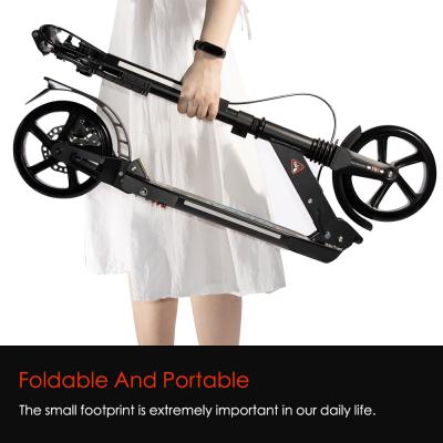 Chine Scooter pliable adulte 1040mm adulte extérieur des scooters CPSC de coup-de-pied à vendre