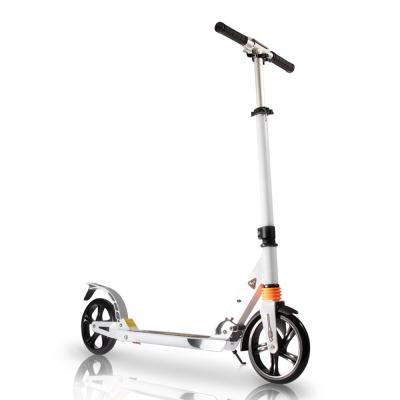Chine Scooter blanc 380mm de coup-de-pied de l'alliage 220LB de scooter léger de coup-de-pied à vendre