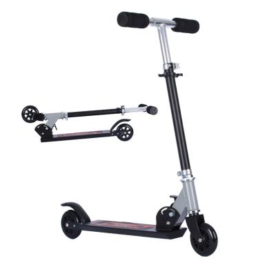 Chine Scooter adulte pliable de cascade des scooters 10.16cm de coup-de-pied du style libre 50KGS à vendre