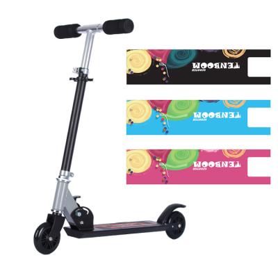 Chine Les scooters de coup-de-pied de style libre de CPSC allient le scooter de cascade du style libre 50KGS à vendre