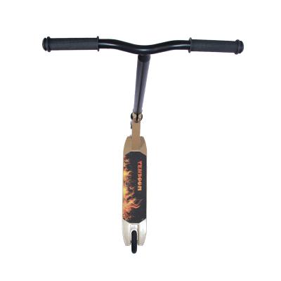 Chine 360 degrés en aluminium de style libre de coup-de-pied de pro scooter de cascade des scooters 830mm à vendre