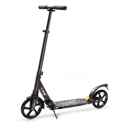Chine Le scooter adulte de coup-de-pied avec 200mm que les grandes roues poussent des scooters font de la planche à roulettes à vendre