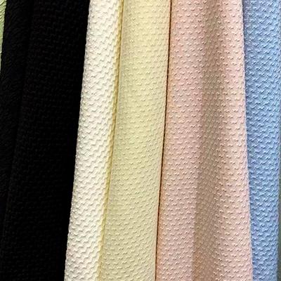 Chine ODM d'OEM géométrique de tissu de jacquard de polyester du spandex 190gsm 3 97 de bulle à vendre