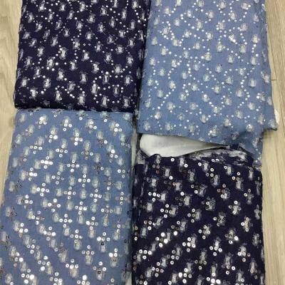 Chine Paillette brodée par bout droit creux Jean Denim Fabric Polyester Cotton à vendre