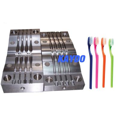 China Plastic High Quality Factory Price Multi Cavities Plastic Injection Toothbrush Mould Mold Plastic Parts for sale