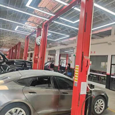 中国 T240M-1 高度な安全機能を持つ8800ポンドの水力自動車リフティング機器 販売のため