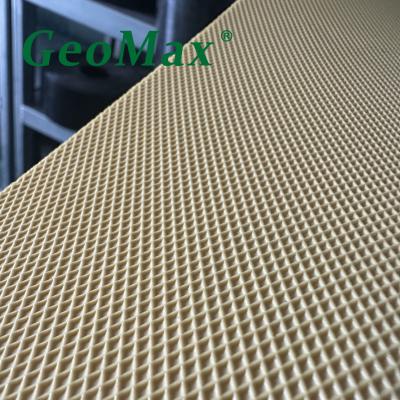 China GEOCELL de HDPE amarillo 100 mm ALTAZA 445 mm Espacio de soldadura para zonas de almacenamiento Parques de aparcamiento en venta