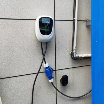 China Electric Vehicle Charging Station 22kW 6M 32A Three Phase / Type 2 IEC 62196-2/EV Wallbox Rapid Charger APP Control for sale